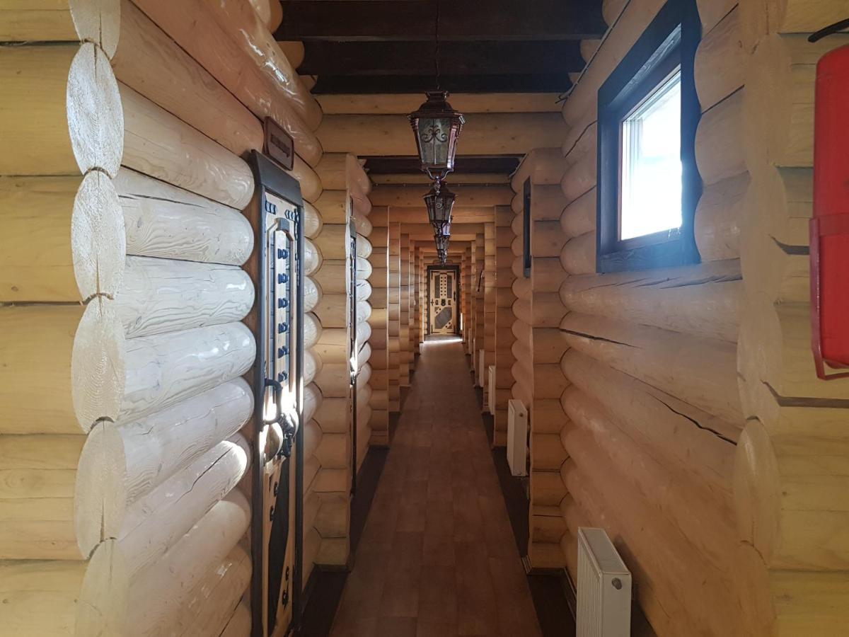 Загородный комплекс Fort Pirnov Park Пірнове Екстер'єр фото