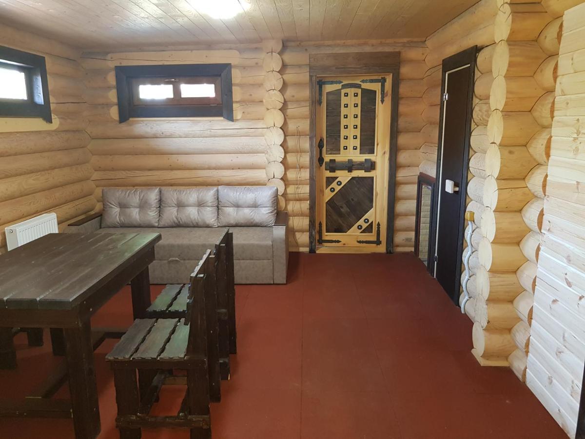 Загородный комплекс Fort Pirnov Park Пірнове Екстер'єр фото