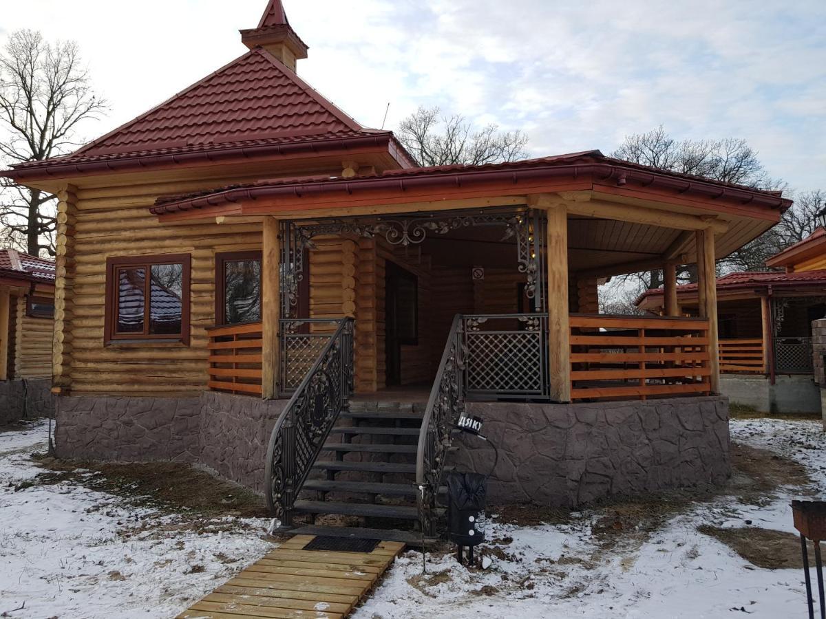 Загородный комплекс Fort Pirnov Park Пірнове Екстер'єр фото